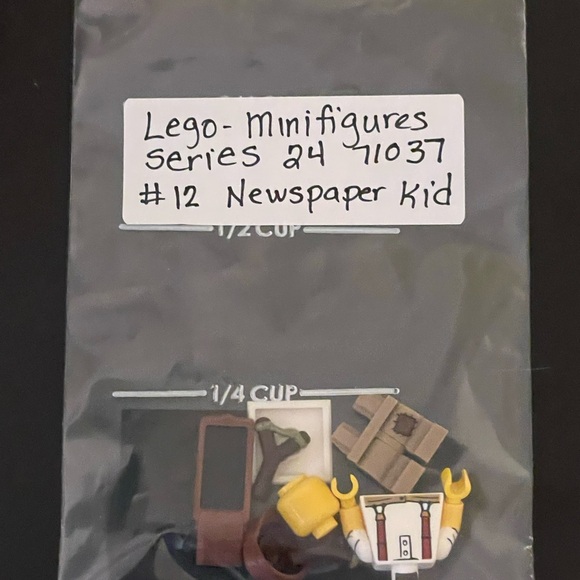 LEGO Minifigure Sets - Picture 12 of 12